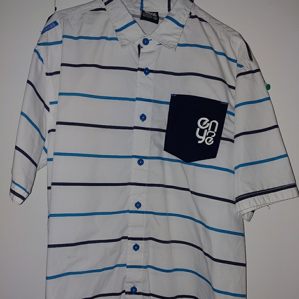Enyce button up S/S sz Large